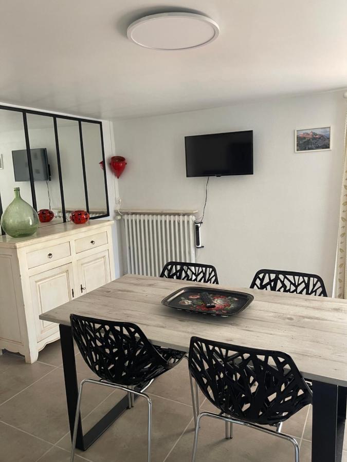 Les Flo Location Lejlighed Aigues-Mortes Eksteriør billede