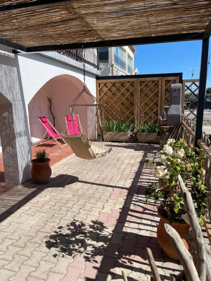 Les Flo Location Lejlighed Aigues-Mortes Eksteriør billede